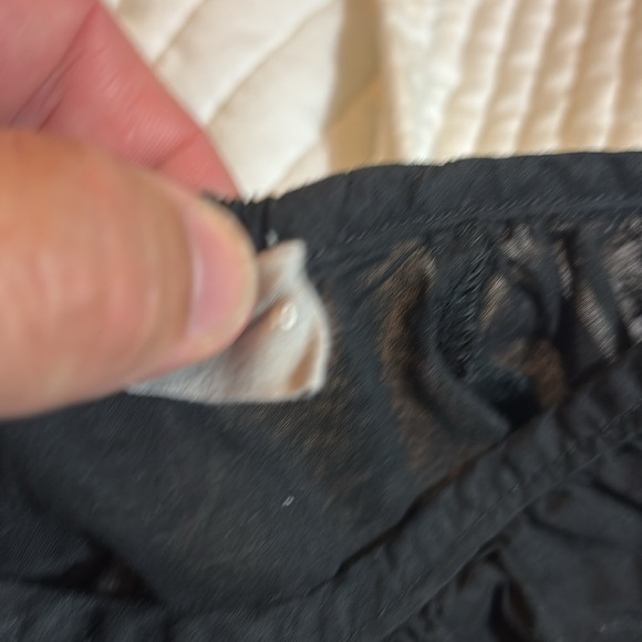 Everlane Classic Black Top - Picture 6 of 7